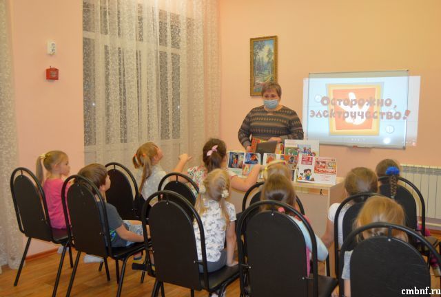помощники
